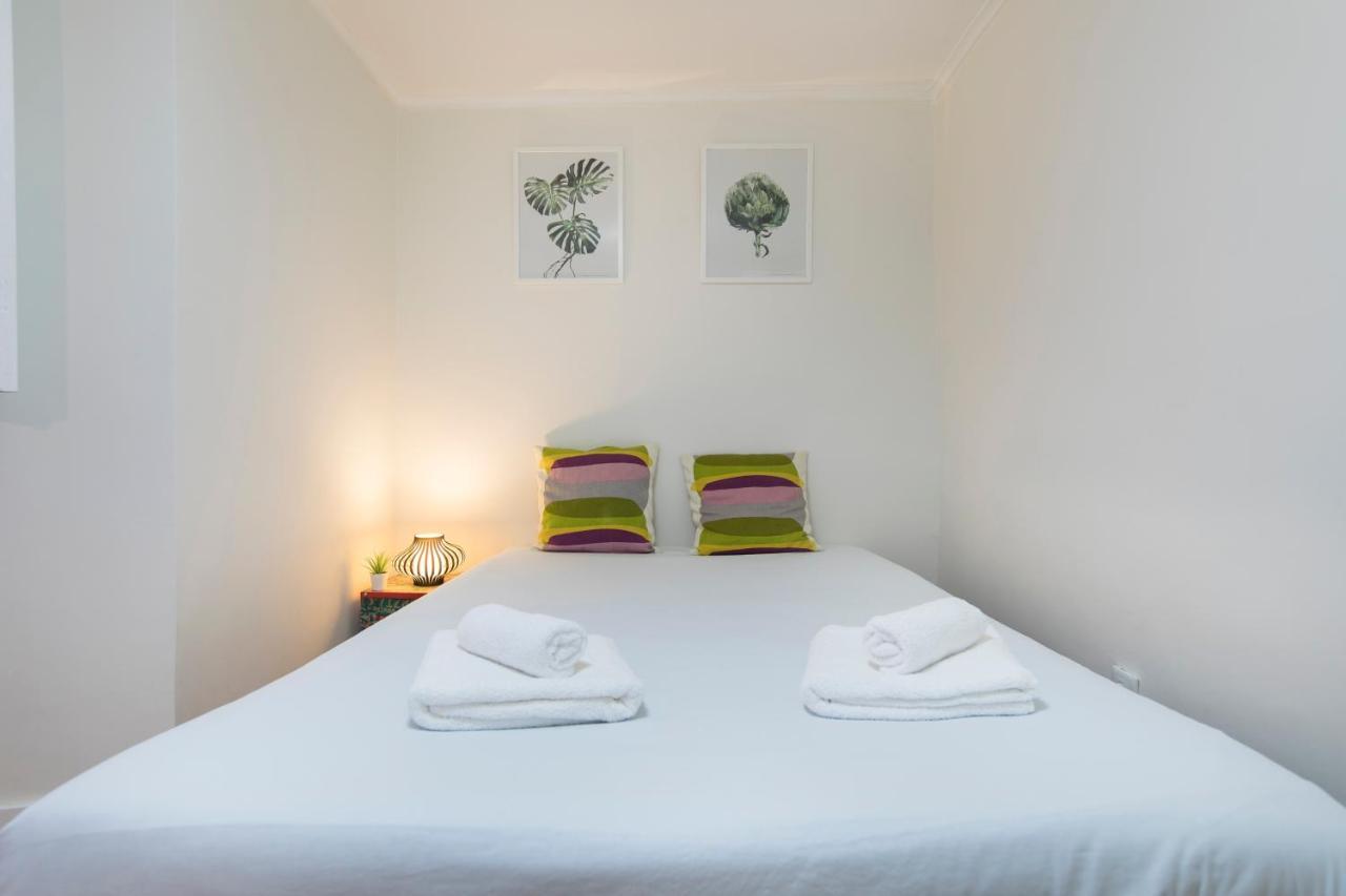 Alfama Typical Beco Dos Ramos Apartment Lisbon Luaran gambar